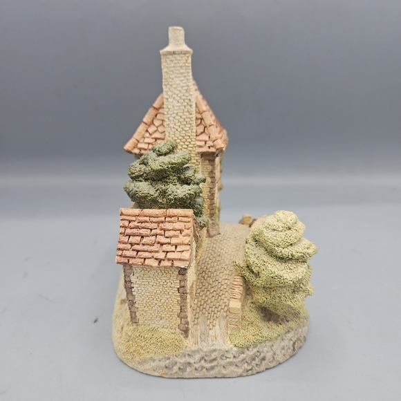David Winter Toll Keepers Cottage 1984 Great Britain Hand Painted Village Town - Picture 4 of 11